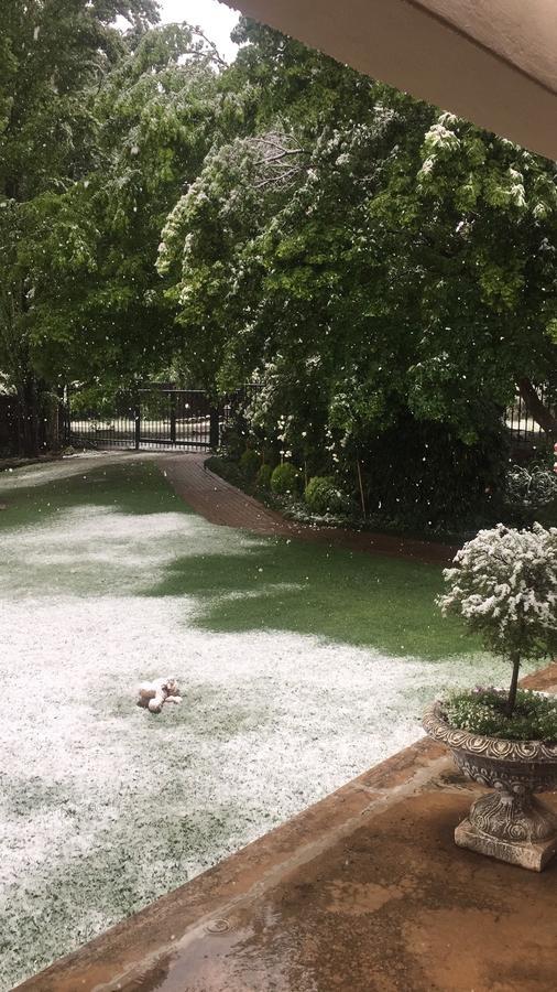 Zwartmodder Clarens Apartman Kültér fotó